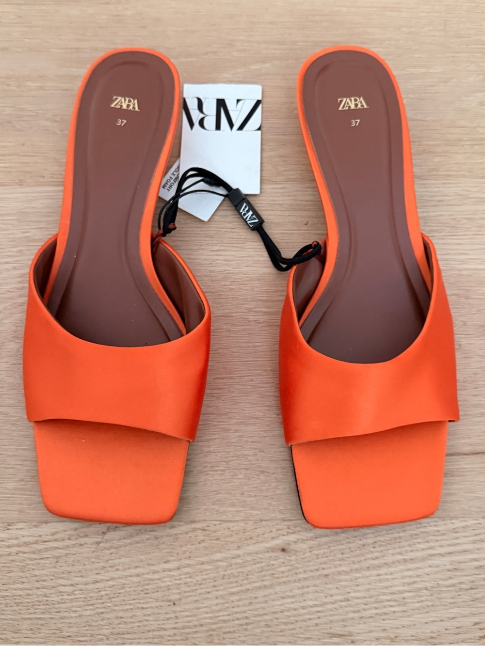 ZARA Orange Satin Square-Toe Kitten heels - Size 37